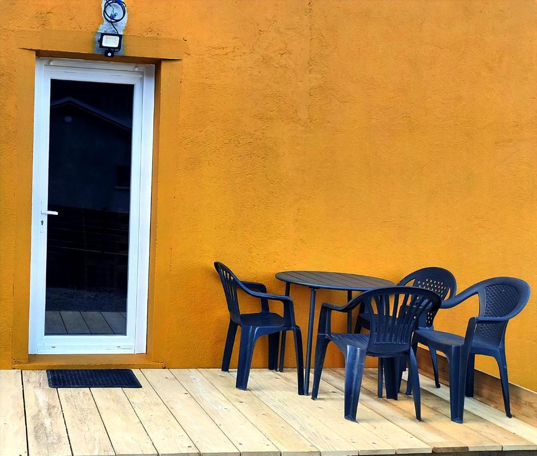 Petit Coin De Bonheur Studio Neuf Avec Terrasse Et Parking Prive A 5Mins Du Centre-Ville La Mure  Dış mekan fotoğraf
